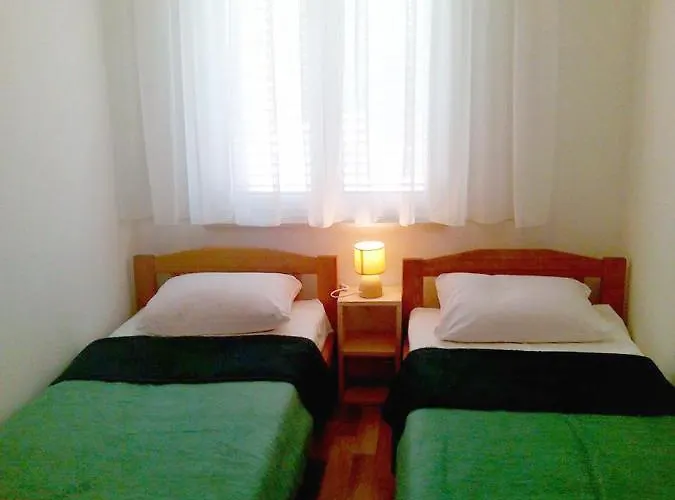 Apartments With A Parking Space Mandre, Pag - 12409 Апартаменты