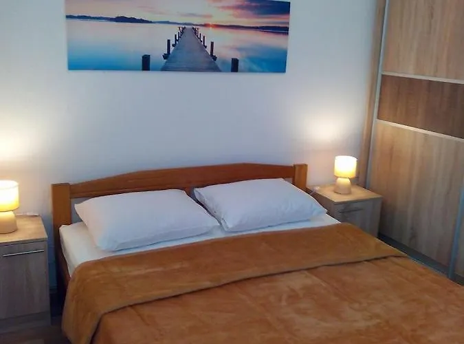 Апартаменты Apartments With A Parking Space Mandre, Pag - 12409 *