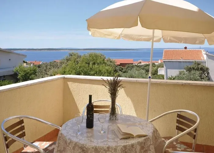Апартаменты Apartments With A Parking Space Mandre, Pag - 12409